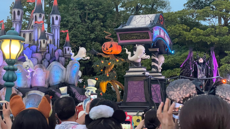 ディズニーランド　ハロウィーン